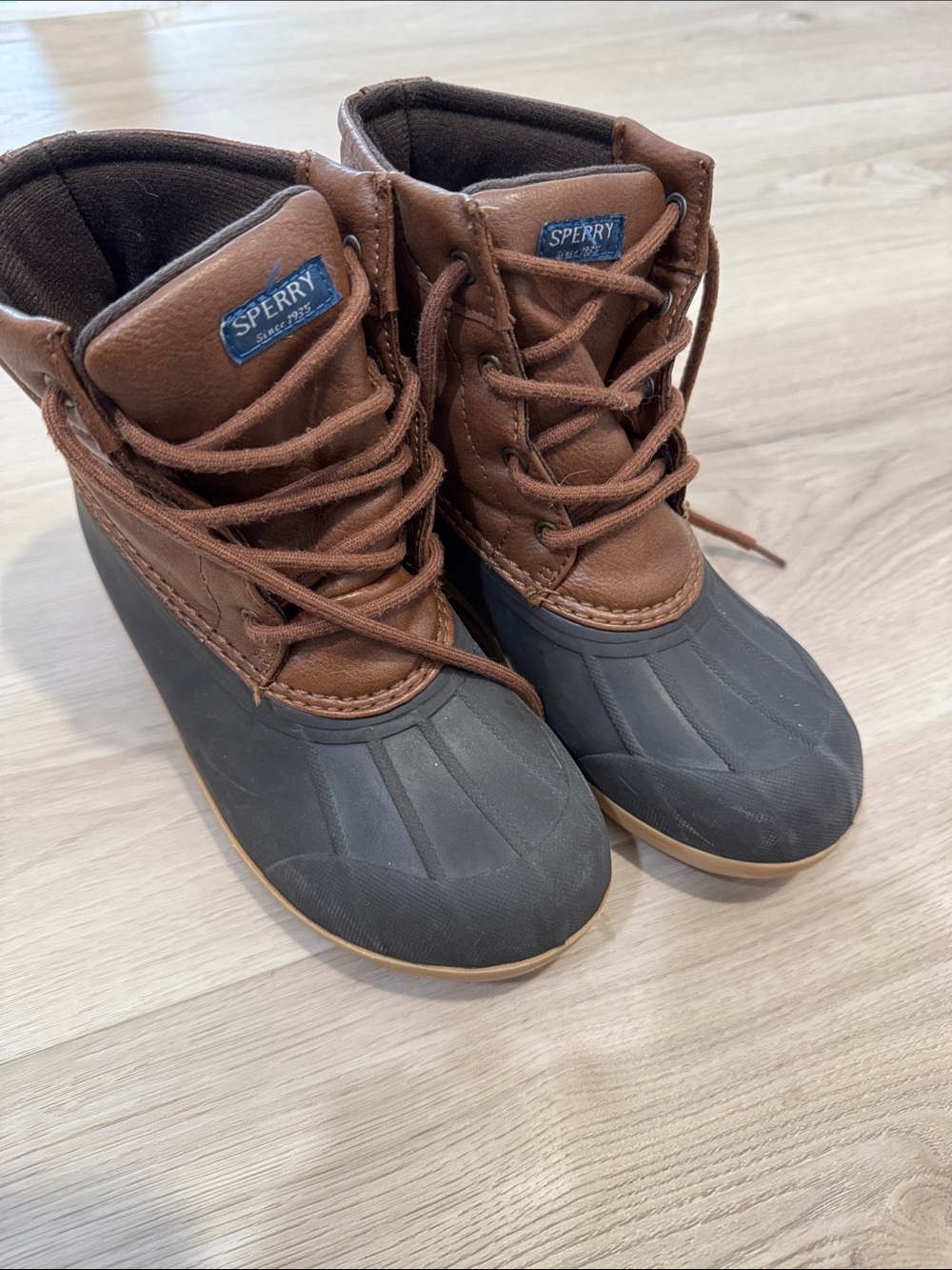 Sperry Kids Brown Leather and Black Rubber Winter/ Rain Boots